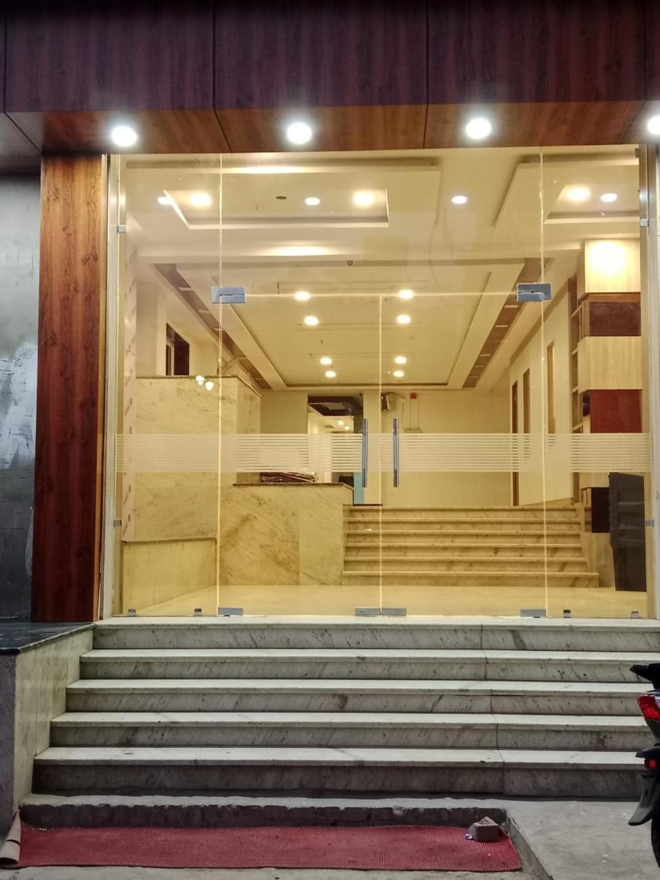 Kashi Inn Varanasi Eksteriør bilde